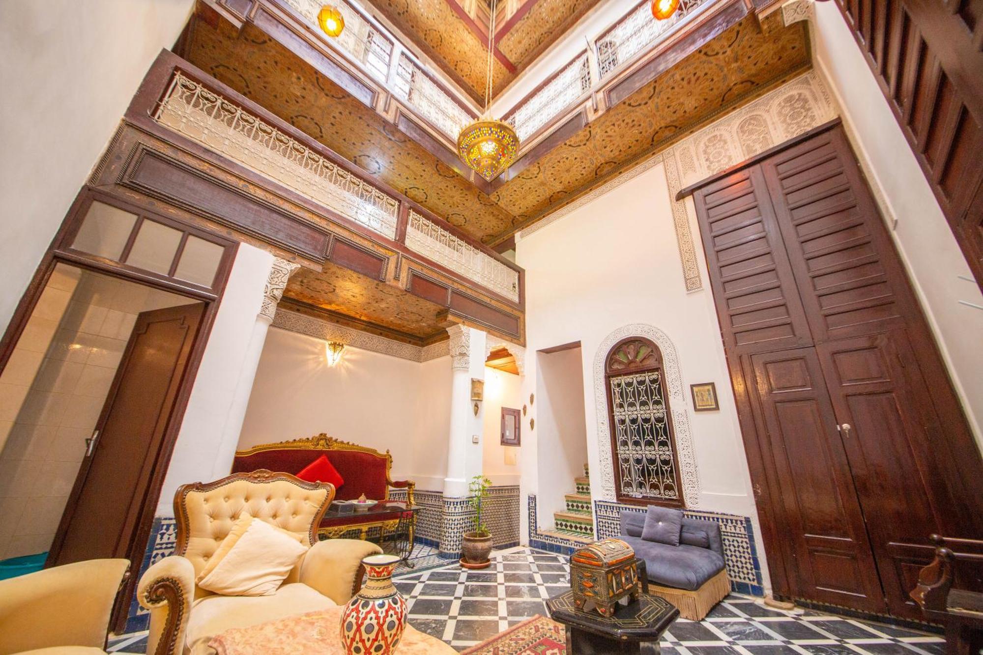 Hello Otel Fès Dış mekan fotoğraf