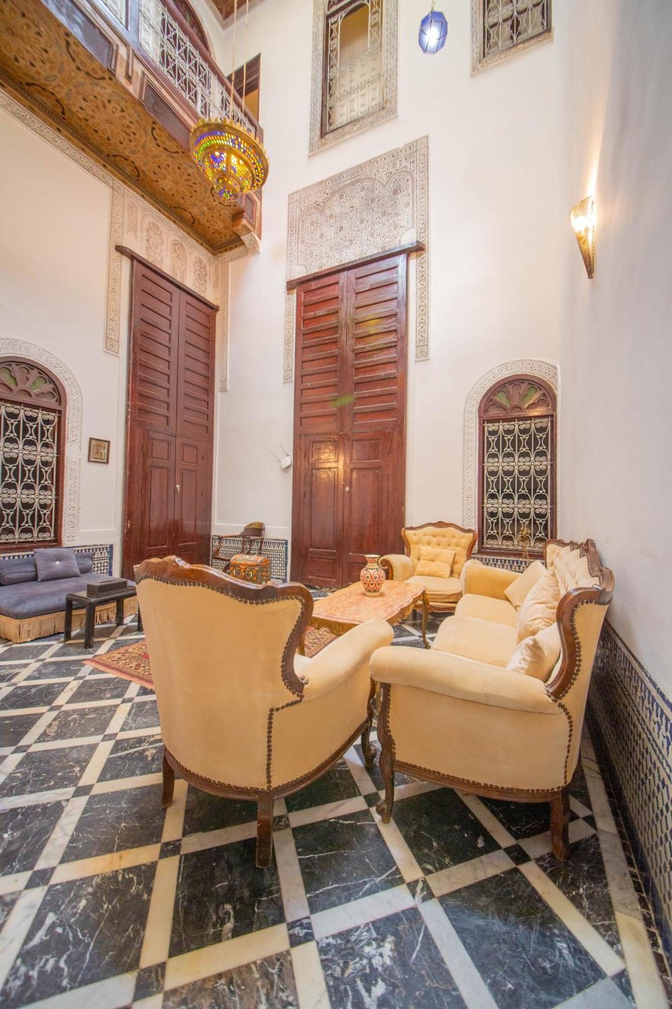 Hello Otel Fès Dış mekan fotoğraf