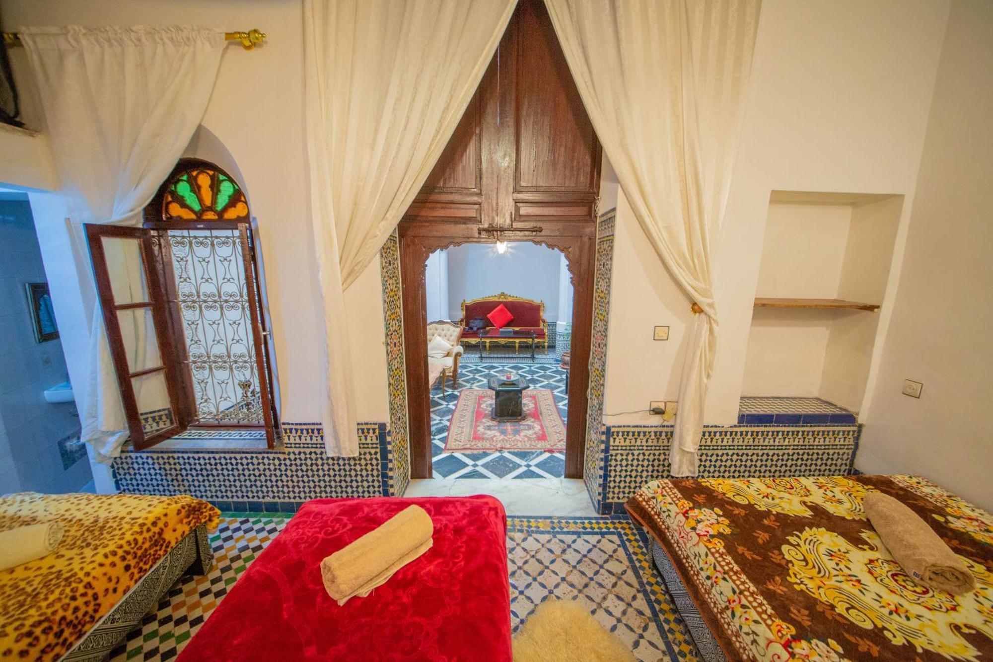 Hello Otel Fès Dış mekan fotoğraf