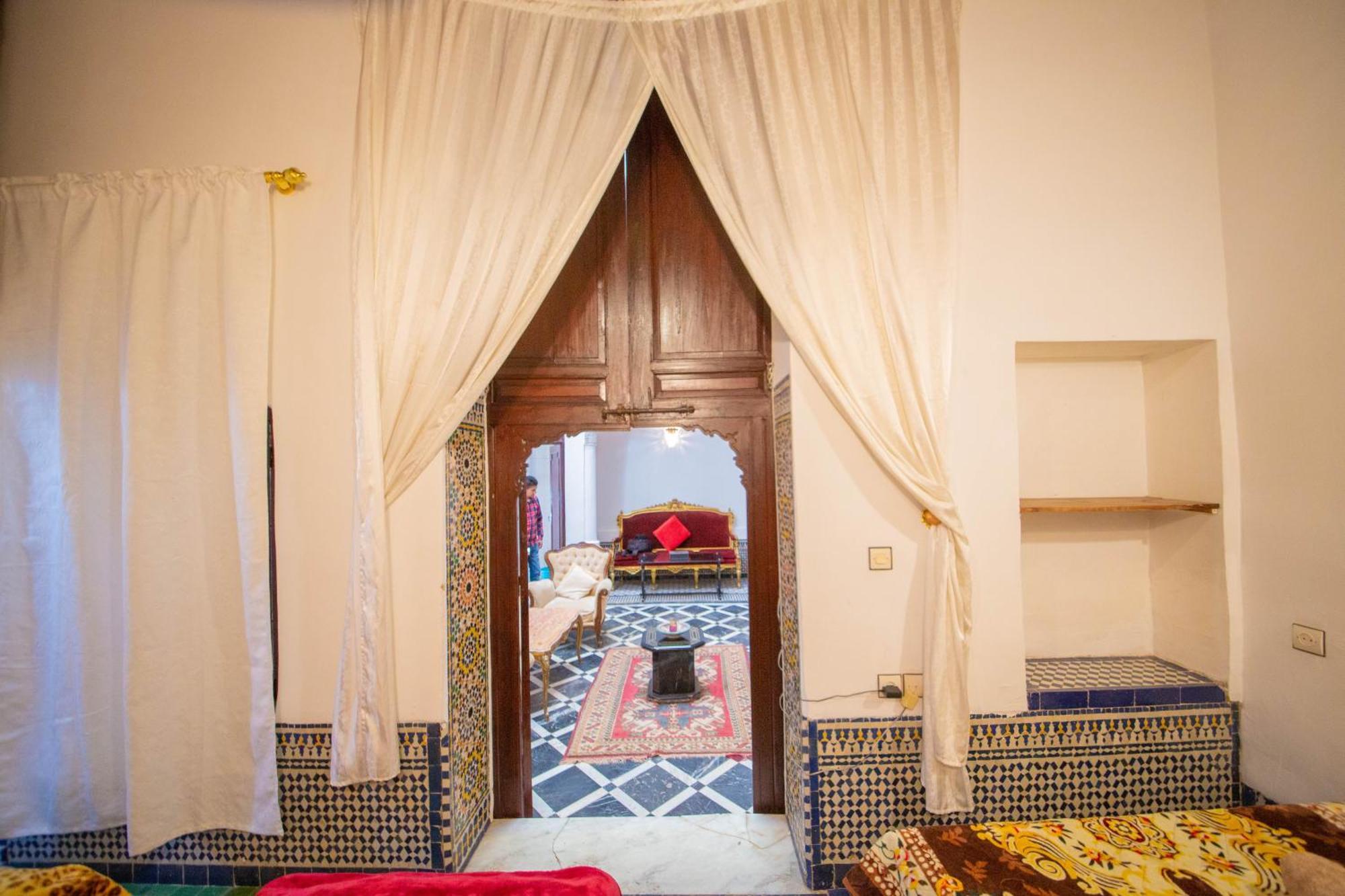 Hello Otel Fès Dış mekan fotoğraf